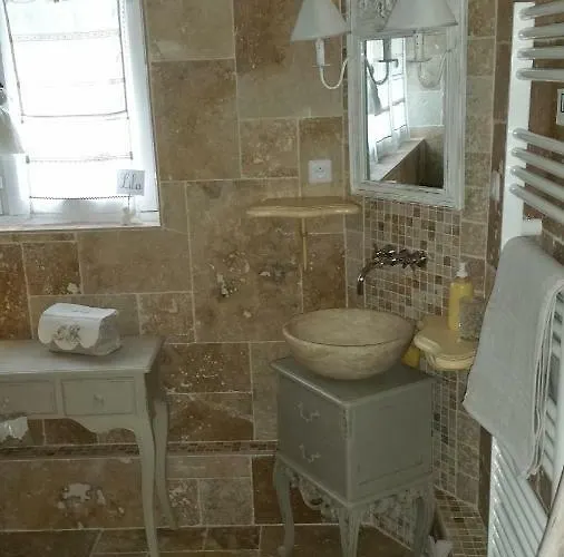 Bed & Breakfast Maison D'hotes Chez Lila Des Bois Nointel (Oise)